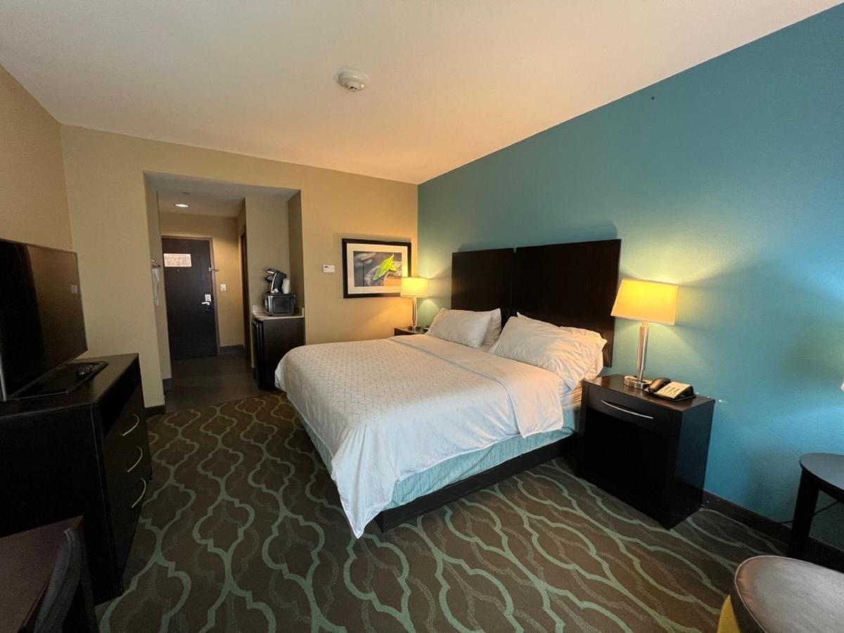 Holiday Inn Express Hotels & Suites Cuero By Ihg Kültér fotó